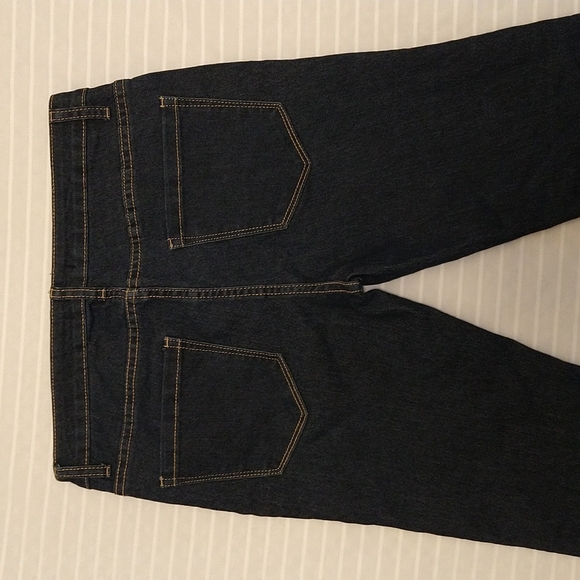 Forever 21 Women Dark Blue Jeans - Picture 9 of 10